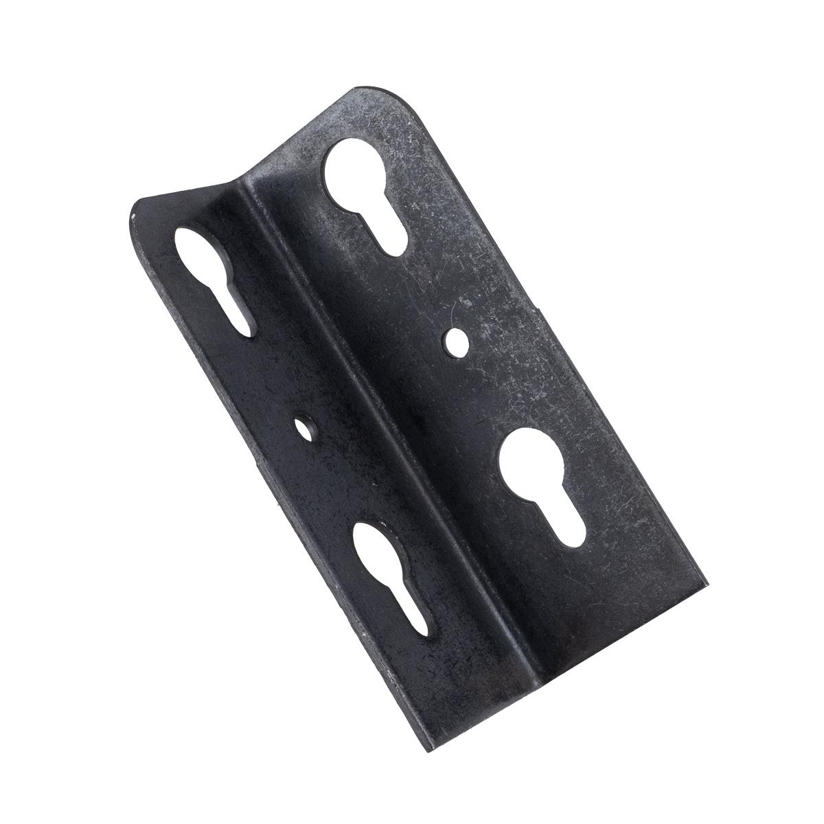 Global Link 1-1/2" x 1-1/2" x 4" Corner Bracket with Keyholes, Black : CB-112X112X4-BLK
